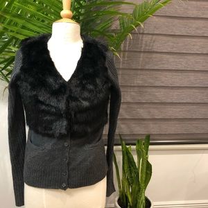 SIMPLY VERA VERA WANG Faux Fur & Knit Sweater | Small